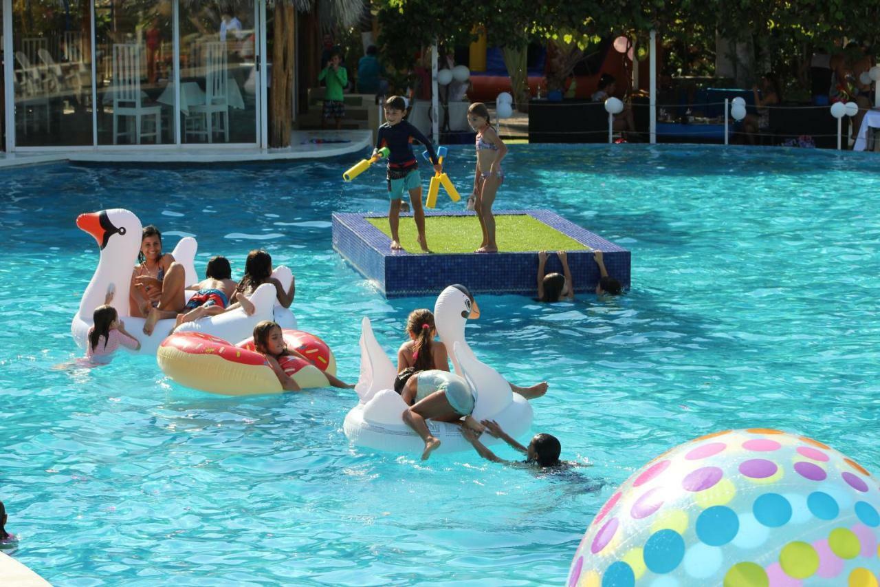 Seis Playas Hotel Тамариндо Экстерьер фото